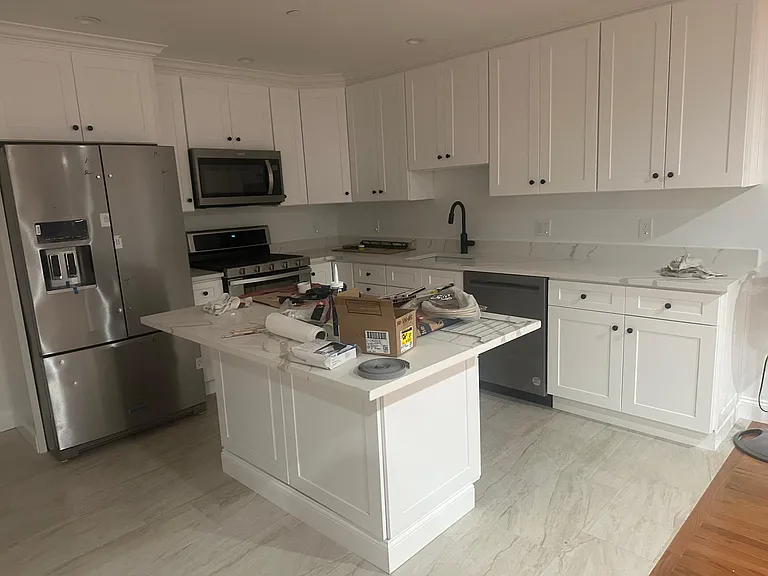 56 Benton St #A — Photo 20