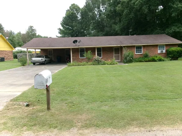 332 Branning Dr, Monticello, MS 39654