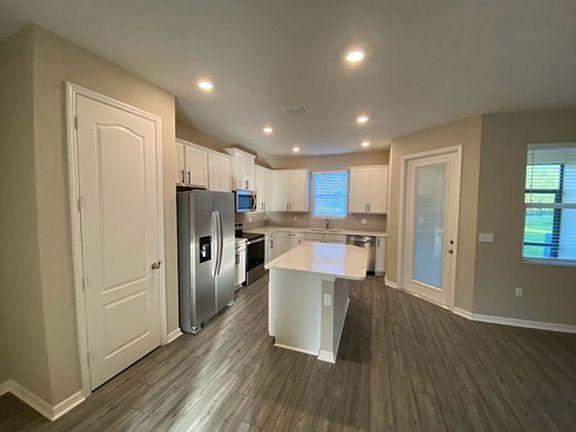 3rd image of 11363 Cay Spruce Way