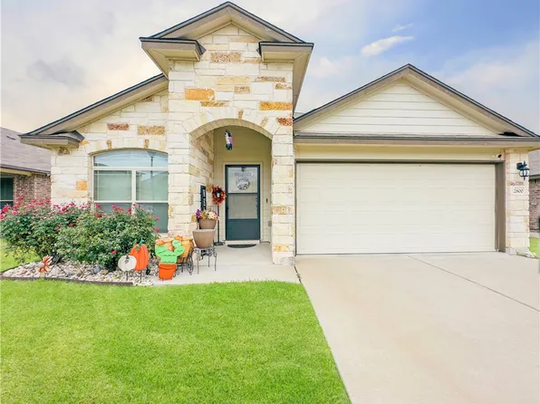 2800 Samson Dr, Lorena, TX 76655