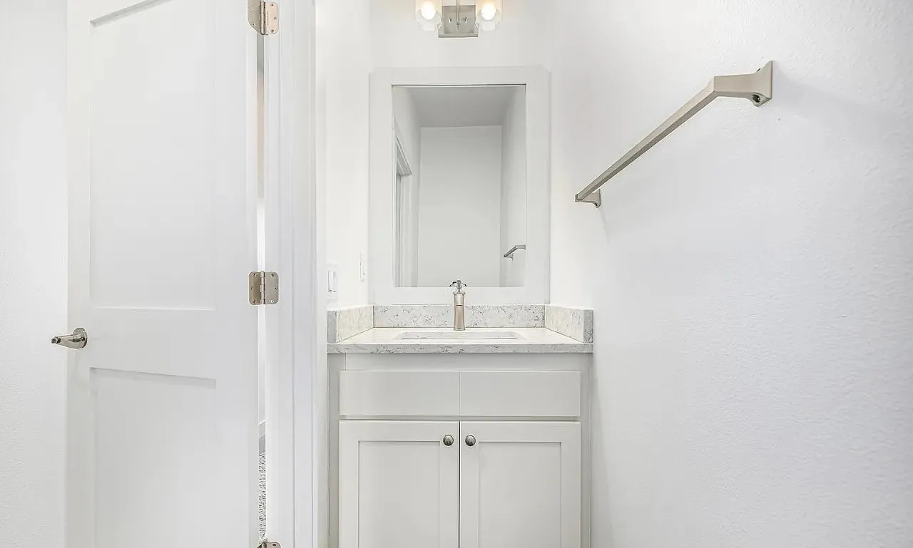 3 bed, 1544 sqft, $4,000 — Photo 4