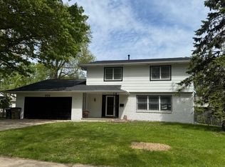 601 34th St, West Des Moines, IA 50265