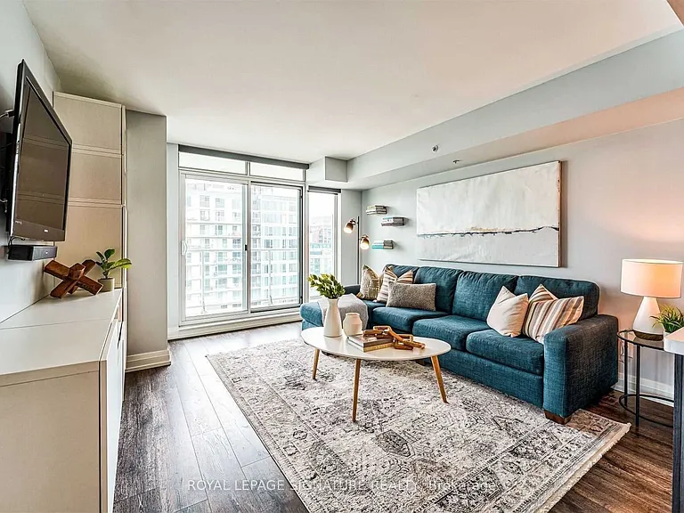 565 Wilson Ave #1209W — Photo 4