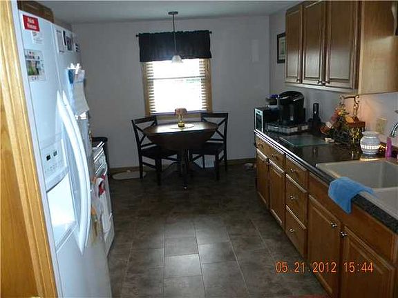5th image of 126 Westland Pkwy
