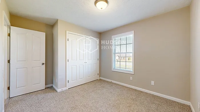 8014 Valencia Dr — Photo 24