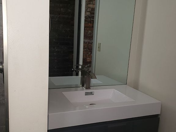 5th image of 1435 N 2nd St #2R