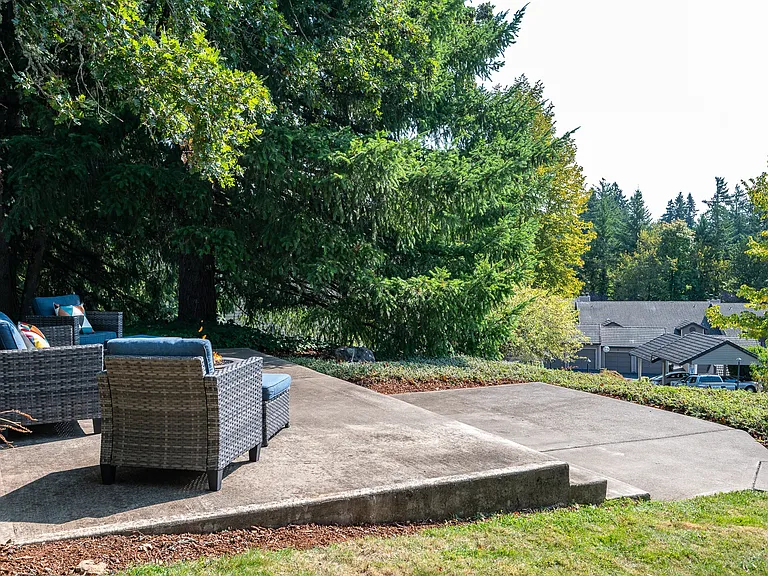 Haven Lake Oswego | Fire Pit