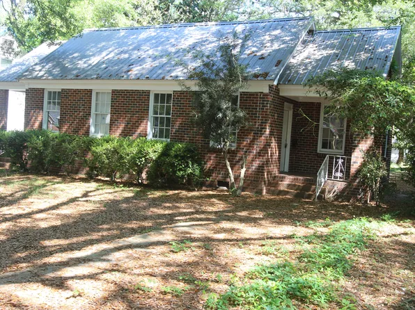 907 W Society Ave #B, Albany, GA 31701
