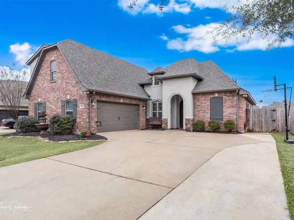805 Entrada St, Bossier City, LA 71111