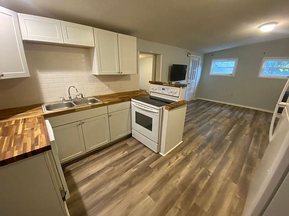 2nd image of 363 Savannah Ave