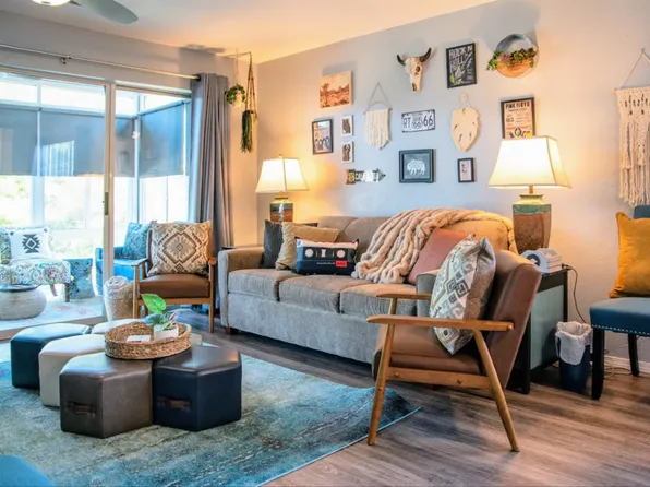 610 Abby Ln APT 18, Branson, MO 65616