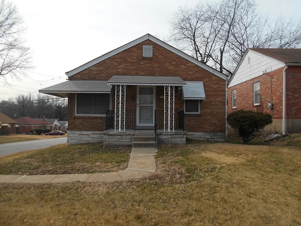 7080 Lillian Ave photo 1