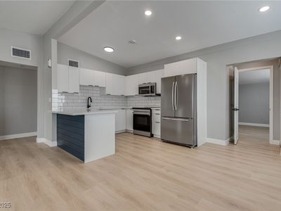 5039 Philmar Ave, Las Vegas, NV, 89120