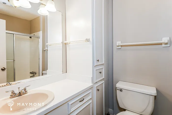 296 Woodcliff Dr — Photo 13