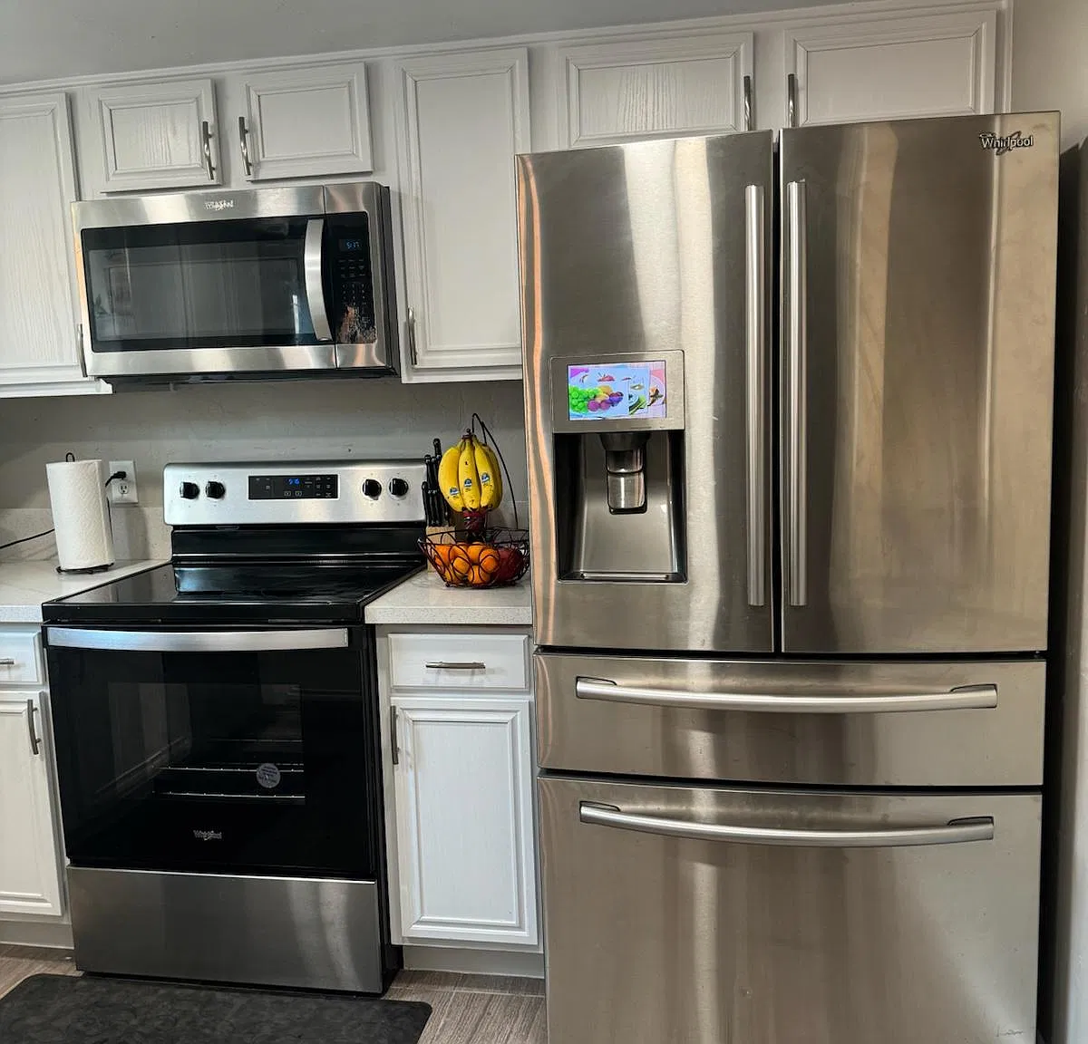 3 bed, 2.5 bath, 1840 sqft, $2,099 — Photo 4