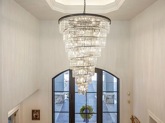 4th image of 1742 E Ridge Point Dr S