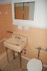 Rented by Wave Real Estate Group