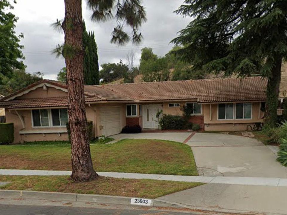 1st image of 23607 Palomino Dr