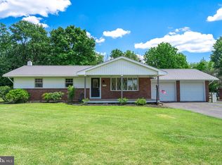 1180 Station Rd, Palm, PA 18070