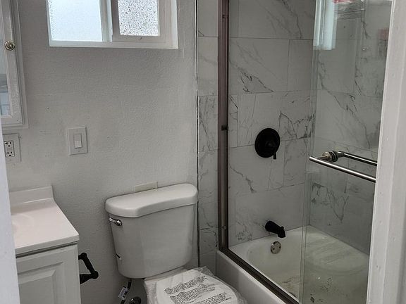 5th image of 74444 Saladin Ave