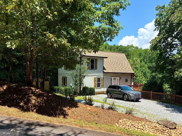 2585 Panorama Dr, Sautee Nacoochee, GA 30571