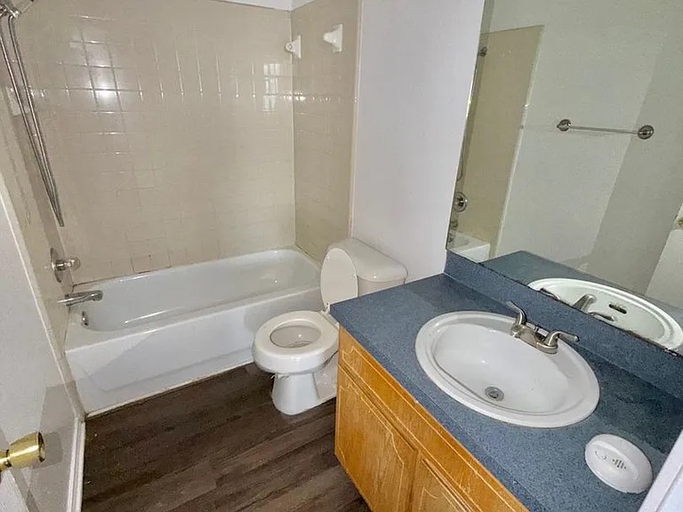 4302 Alan Kent Dr — Photo 3