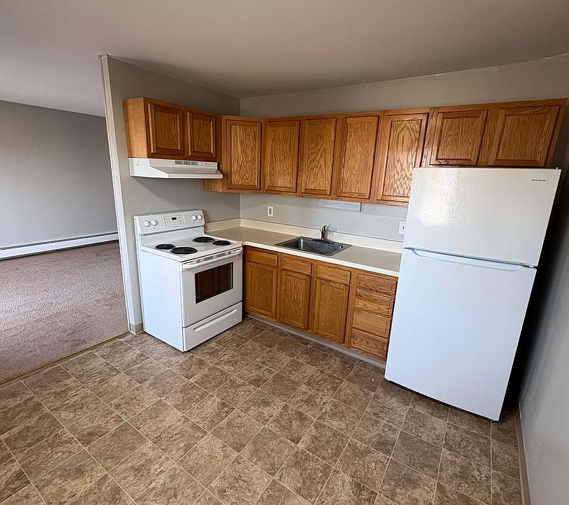 1st image of 1701 S Albert St #1705-08
