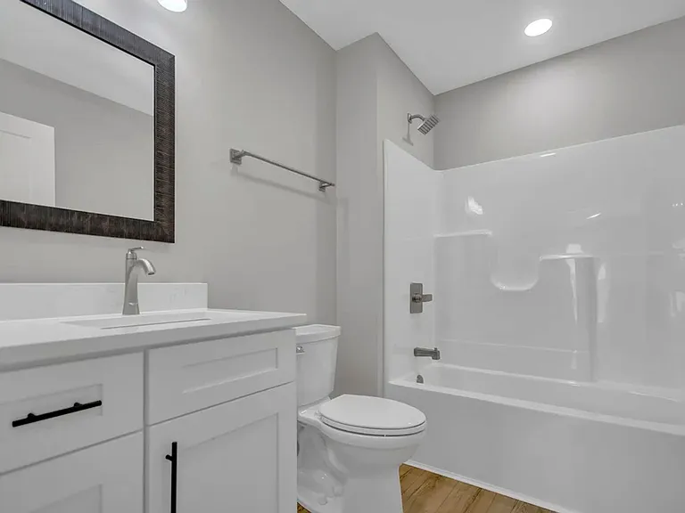 307 W Kenwood Dr — Photo 25