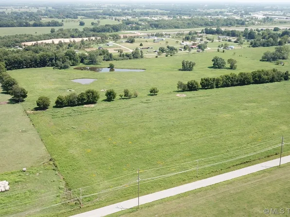 4 S 630th Rd, Grove, OK 74344