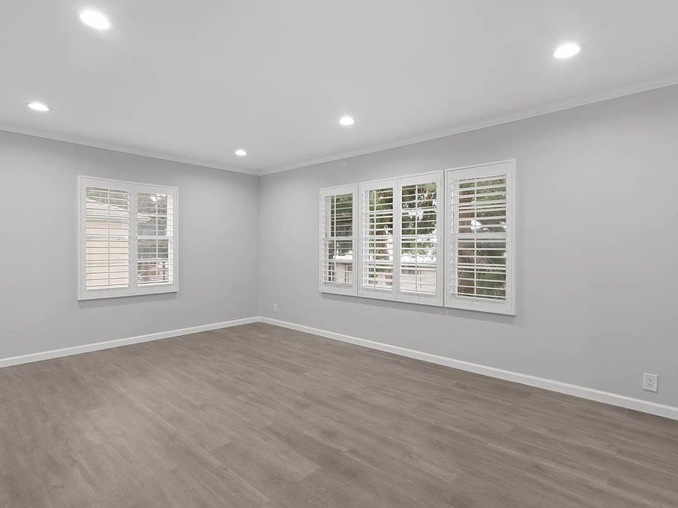 1st image of 1027 16th St #B