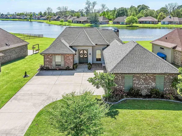 175 Lakeshore Dr, Oscar, LA 70762