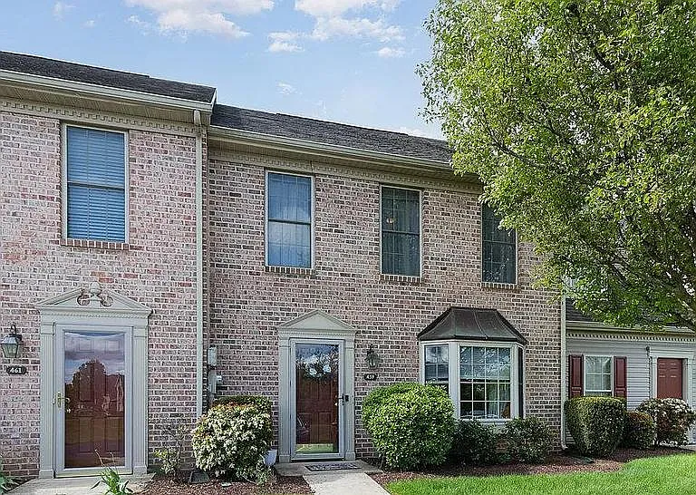 459 Stonehedge Ln — Photo 28