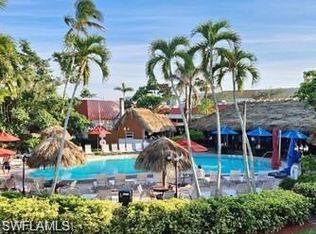 2555 Tamiami Trl N #246, Naples, FL 34103