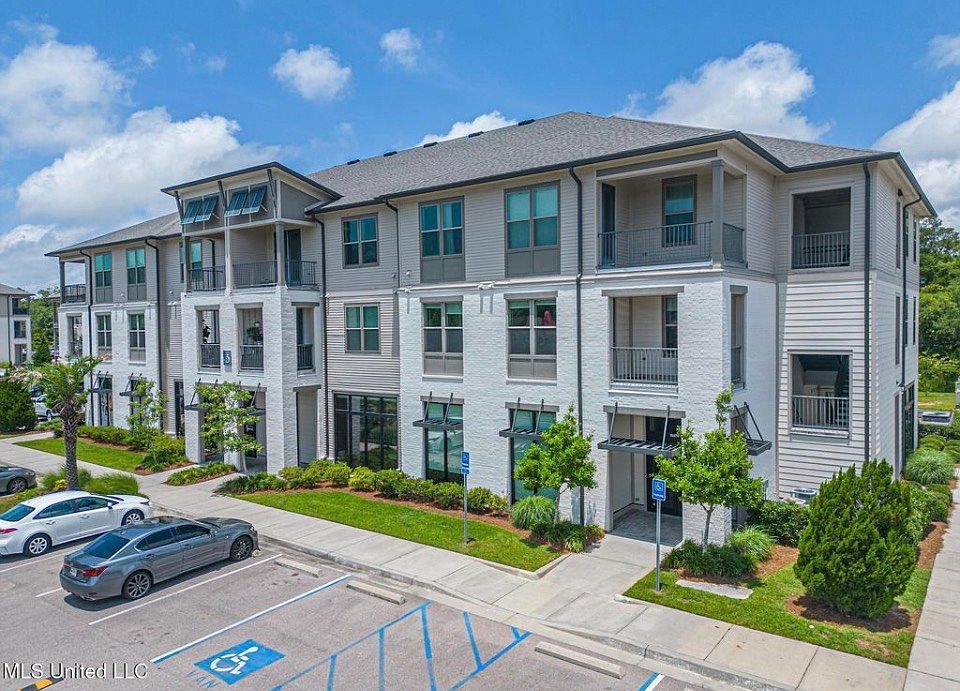1st image of 2501 Bienville Blvd #334
