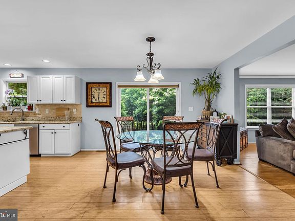 4th image of 2 Tanager Ln