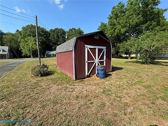 5th image of 471 White Hall Rd