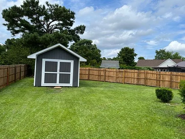 606 Timber Ct — Photo 7