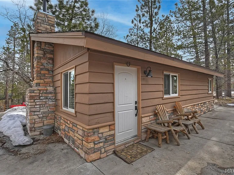 40157 Highland Rd #B — Photo 15