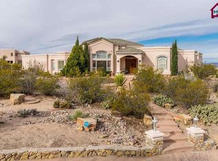 733 Oro Viejo Rd, Las Cruces, NM 88011