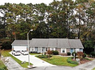 108 Robin Ct, Murrells Inlet, SC 29576