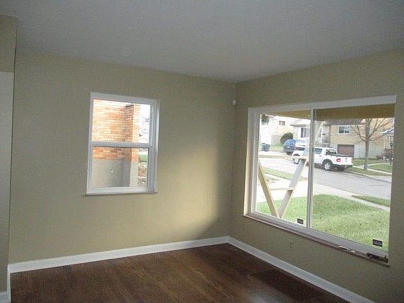 5th image of 5718 Biscayne Ave
