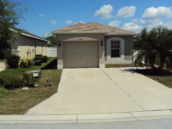 2530 28th Ave E, Palmetto, FL 34221