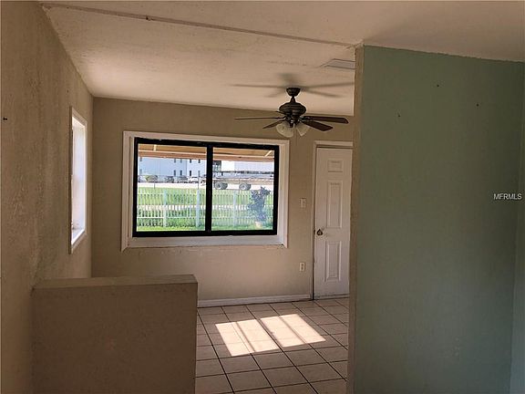 5th image of 3136 Mineola Dr