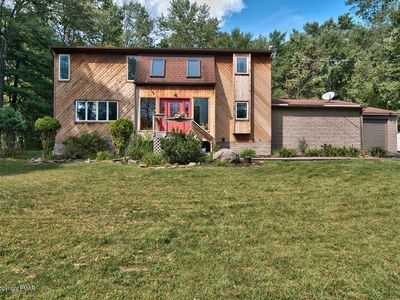 1707 Midnight Ln, Stroudsburg, PA, 18360
