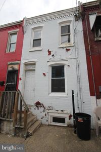 1754 W Pacific St, Philadelphia, PA, 19140