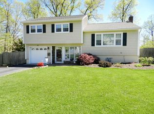 62 Dogwood Rd, Boonton, NJ 07005