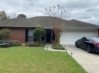 77 J M Burge Rd, Hattiesburg, MS 39402