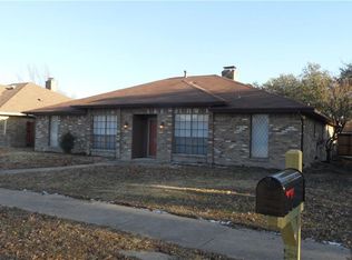 1026 Columbine Dr, Garland, TX 75043