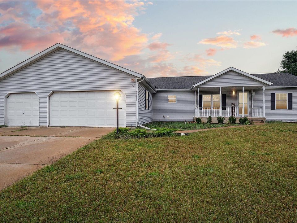 1st image of 29699 Roscommon Dr