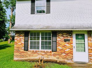 156 Ashford Dr, Enola, PA 17025